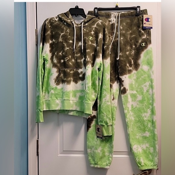 Champion Green and Black Tie-Dye Hoodie Set - Picture 7 of 9